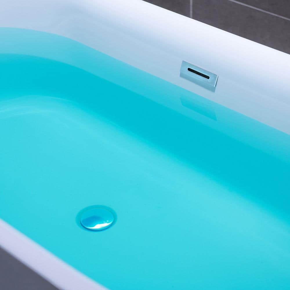 White Acrylic Freestanding Oval Soaking Bathtub