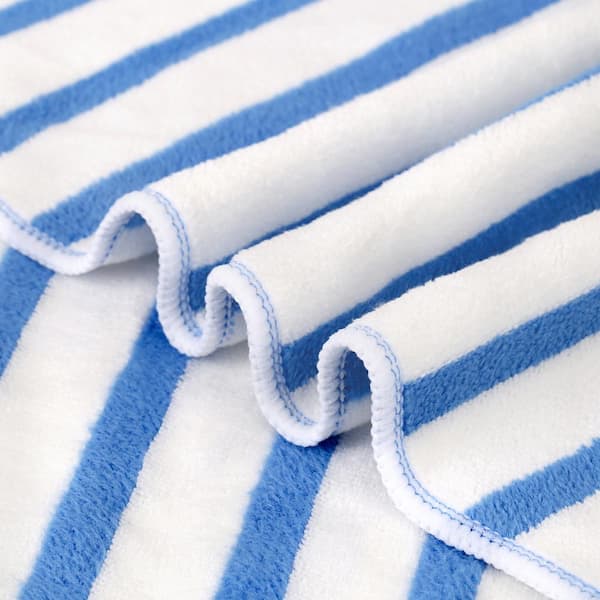 https://images.thdstatic.com/productImages/cfed50ce-9b5d-42d4-acaf-fd7ebab2bbaa/svn/blue-jml-bath-towels-8y6007-blue-1f_600.jpg