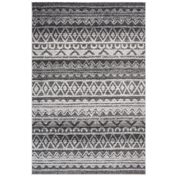 SAFAVIEH Adirondack Ivory/Charcoal 6 ft. x 9 ft. Geometric Area Rug