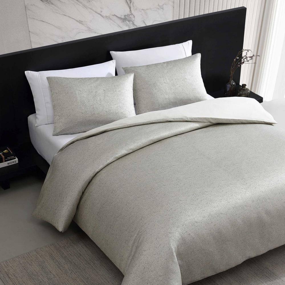 Gray Organic Cotton Queen Comforter Set with Reversible Design