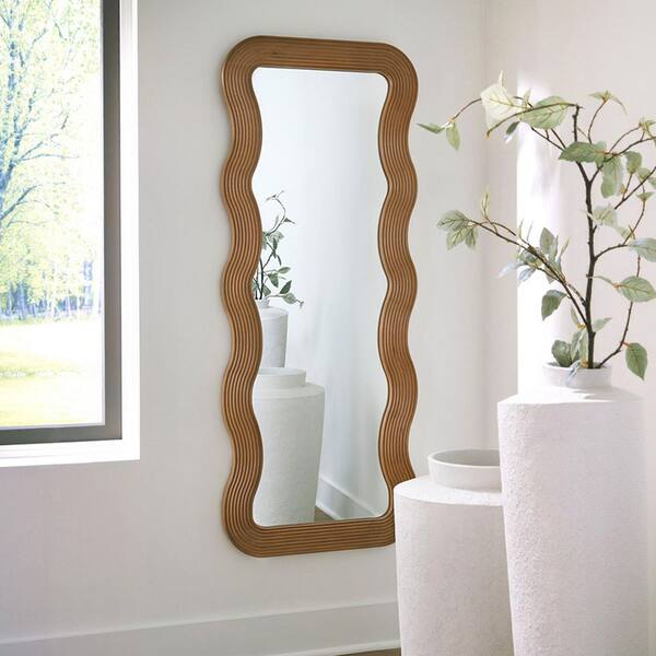 Signature DESIGN BY ASHLEY Ellisonville Light Brown 24 in. W x 60