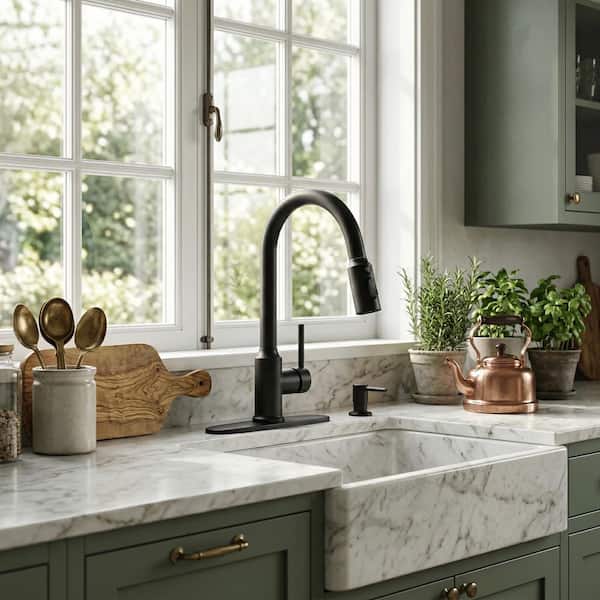 Modern High Arc Single Handle Pull-Down Sprayer Kitchen Faucet, Kitchen Sink Faucet with Deckplate in Matte Black