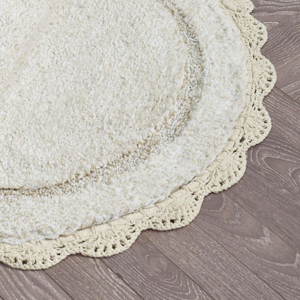Eloise Crochet Border 21in. x 34in. Beige Solid Cotton Oval Bath Mat