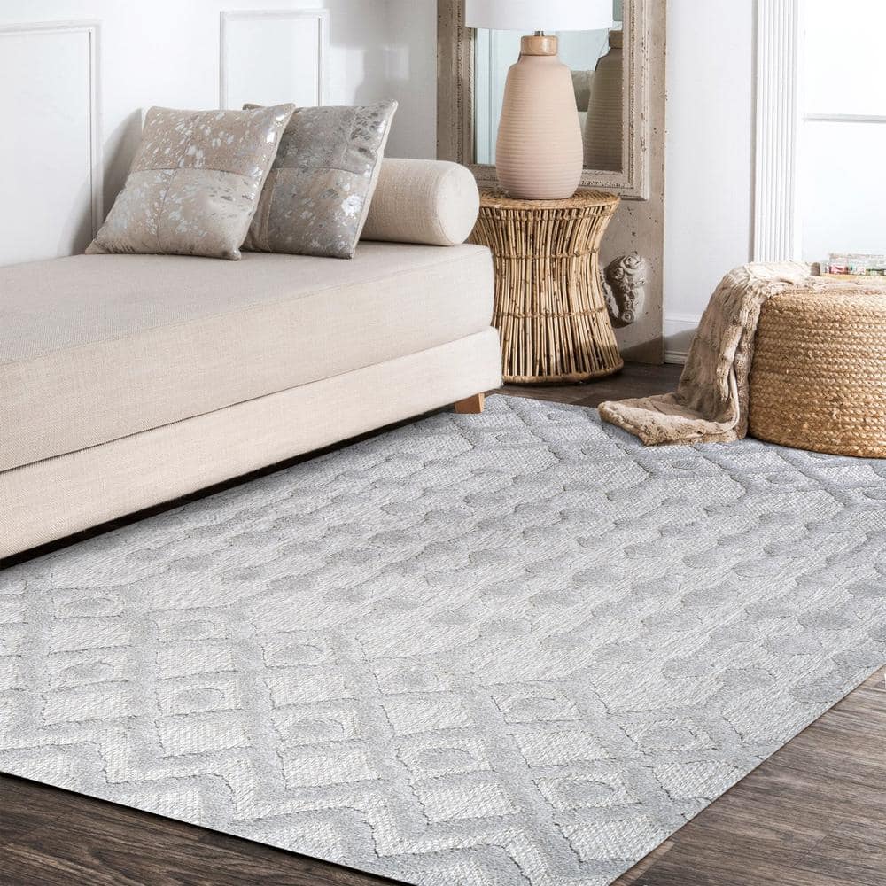 Modern Gray Geometric 8' x 10' Synthetic Area Rug
