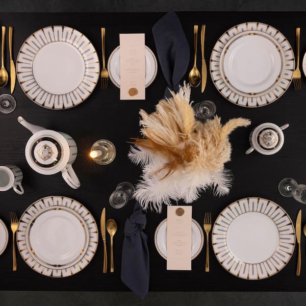 Noritake Empire Gold 12-Piece (Gold) Porcelain) Dinnerware Set