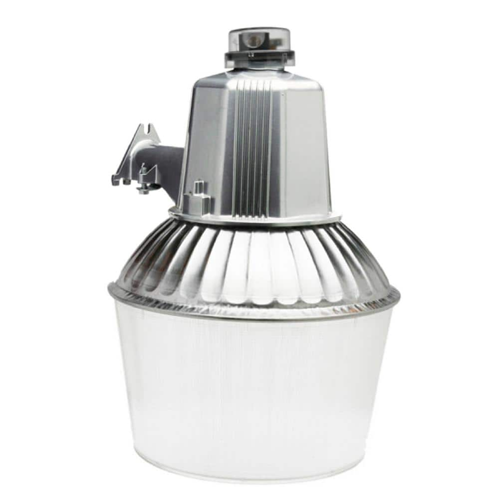 Designers Edge 150-Watt Metallic Outdoor Dusk to Dawn Area Light with High Pressure Sodium Bulb