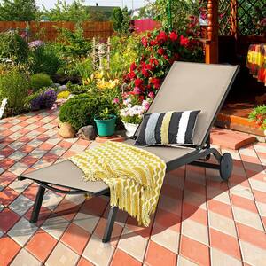 Aluminum Reclining Outdoor Lounge Chair in Brown