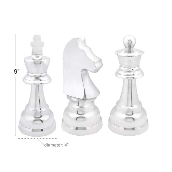 CosmoLiving by Cosmopolitan Silver Aluminum Chess Sculpture with