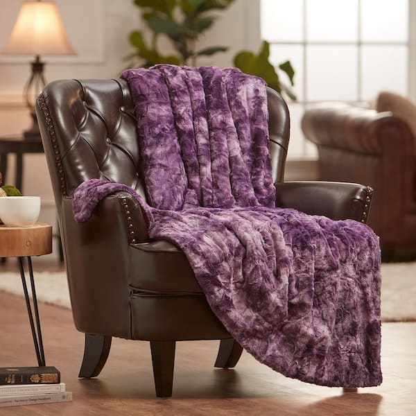 CHANASYA Wolf Aubergine Polyester Throw Blanket with Reversible Sherpa Shearling  108 in. x 86 in. King Size