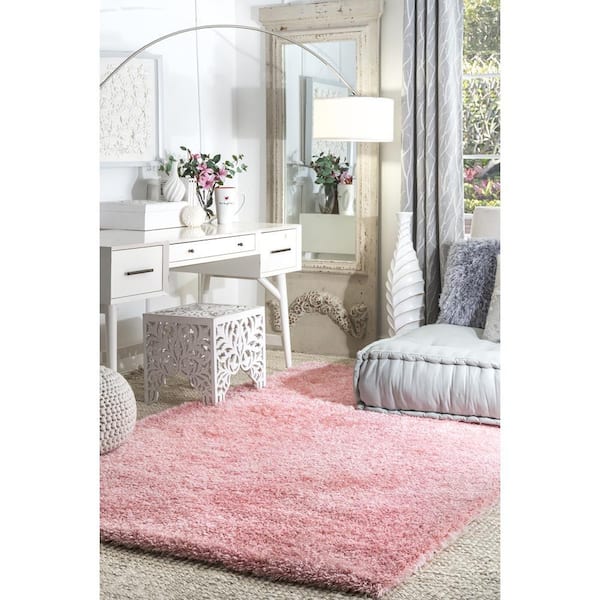 nuLOOM Gynel Solid Shag Baby Pink 8 ft. x 10 ft. Area Rug OZAS01E