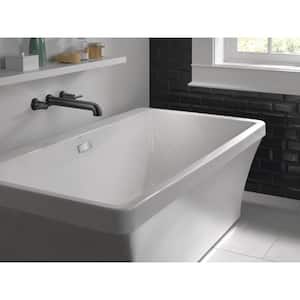 Everly 67 in. x 36 in Soaking Bathtub with Center Drain in White