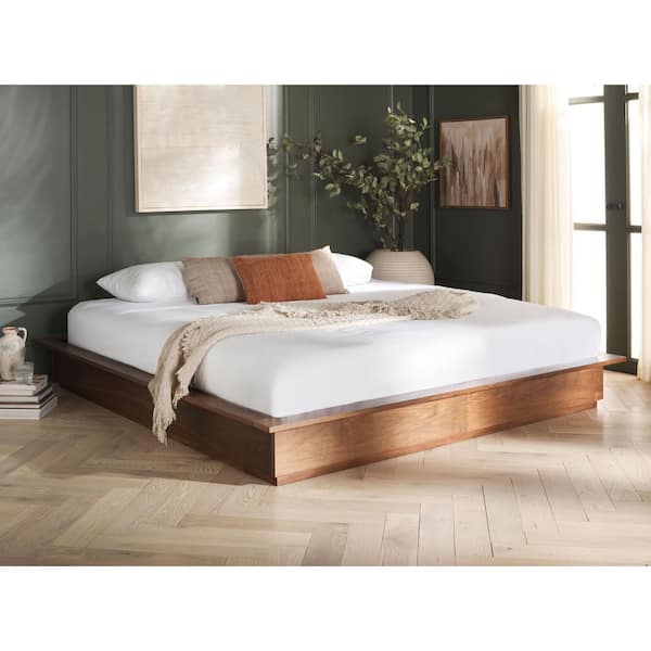 Celesia Brown Iron Frame Queen Platform Bed
