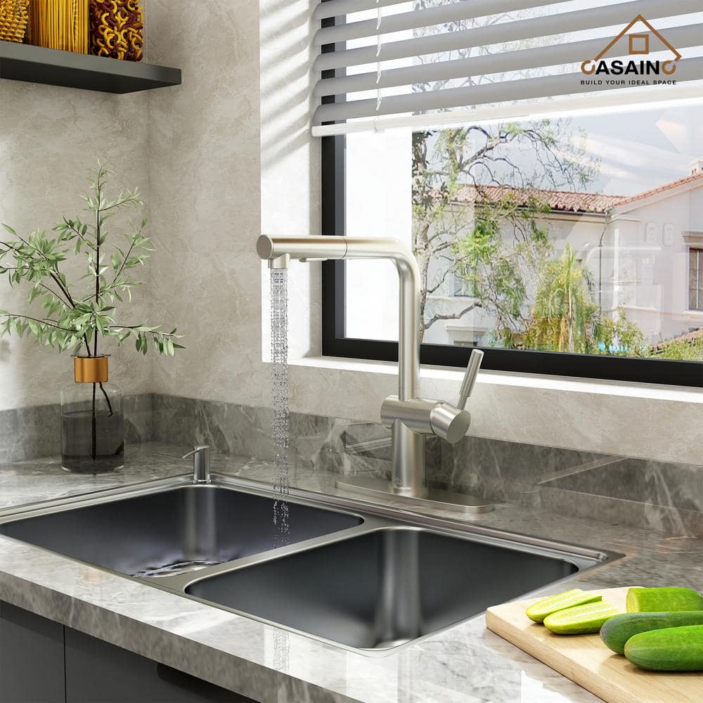 Brushed Nickel Single-Handle Pull-Out Spray Kitchen Faucet