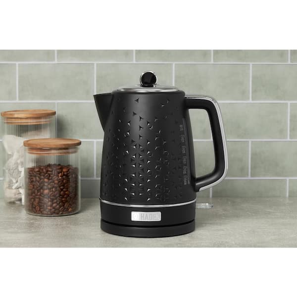 Starbeck 7 Cups Black Cordless Electric Kettle with Auto Shut-Off and Boil-Dry Protection
