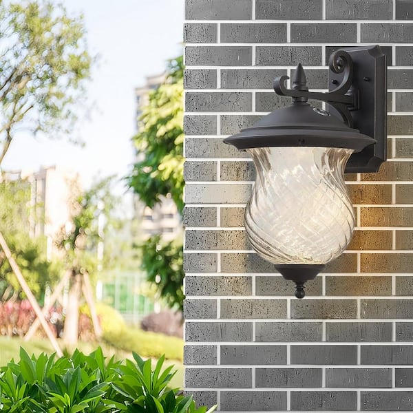 SUPERHUNTER Photocell 12-in H Black LED Outdoor Wall Light SUPERHUNTER Photocell 12-in H Black LED Outdoor Wall Light