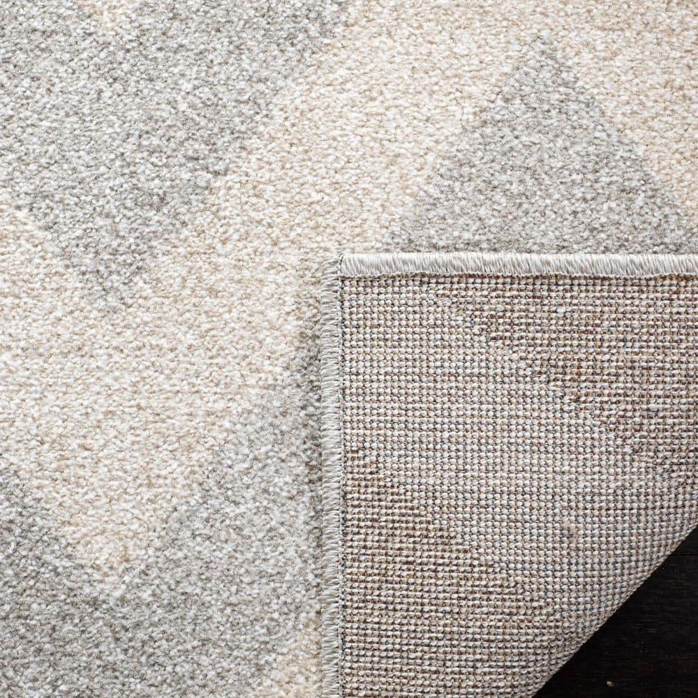 Light Grey and Beige Geometric Indoor-Outdoor Area Rug