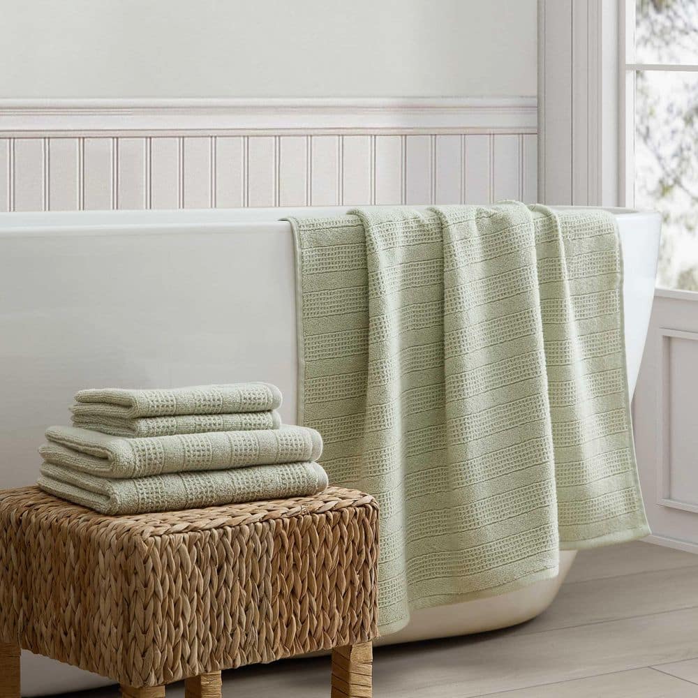 aloe-green-martha-stewart-bath