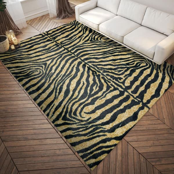 8 X 10 Gold Animal Print Runner Rug