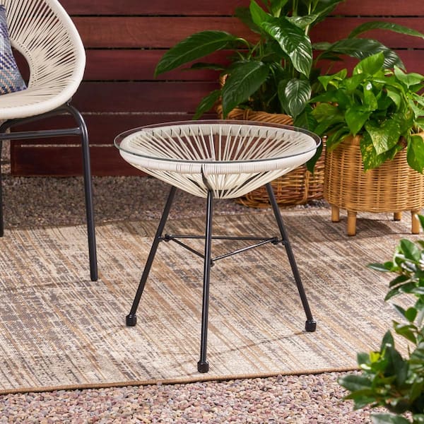 Noble House Nusa 18 in. White Round Metal Outdoor Patio Side Table
