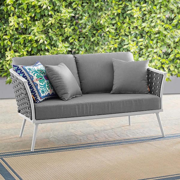 MODWAY Stance Aluminum Outdoor Loveseat in White with Gray Cushions