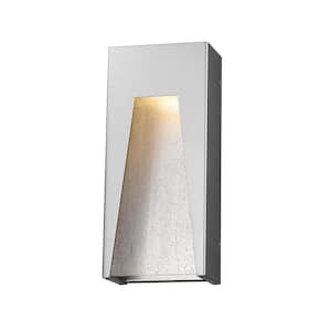 Millenial 14 W 18  in.  Silver  Integrated LED Aluminum Hardwired Outdoor Weather Resistant Wall Sconce Light