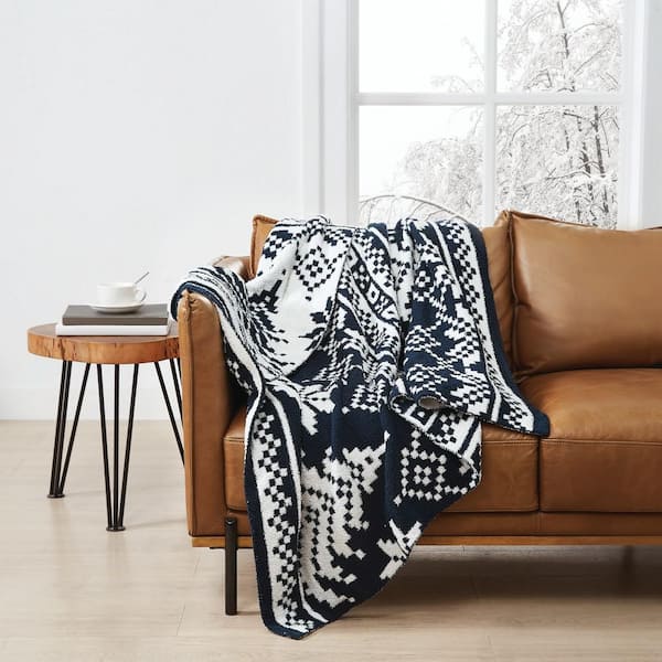 Truly Soft Cozy Fair Isle Multicolor Reversible 50 x 70 Polyester Throw