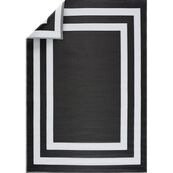 Paris Black White 4 ft. x 6 ft. Reversible Recycled Plastic Indoor/Outdoor Area Rug-Floor Mat
