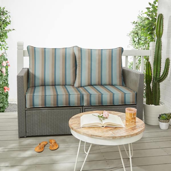 Sunbrella wicker best sale settee cushion