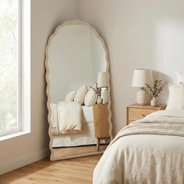 White 31 in. x 59 in. Modern Wavy Leaner Metal Framed Mirror