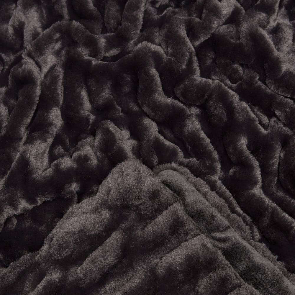 Luxurious Black Faux Fur Reversible Throw Blanket 50" x 65"
