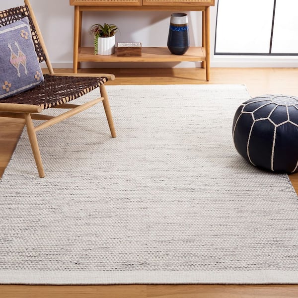 Vermont 2 ft. x 3 ft. Ivory/Black Marle Solid Area Rug