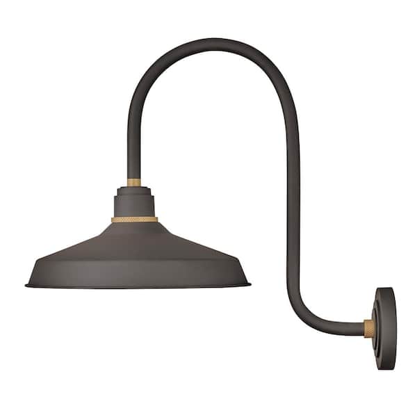 HINKLEY Foundry Large 1-Light Museum Bronze Outdoor Wall Sconce