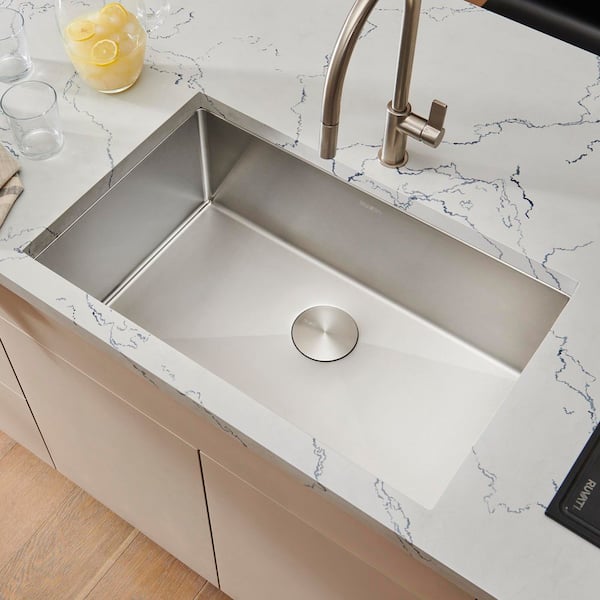 Gravena 32 in. Undermount SIngle Bowl 16-Gauge Stainless Steel Kitchen Sink with Rounded Corners