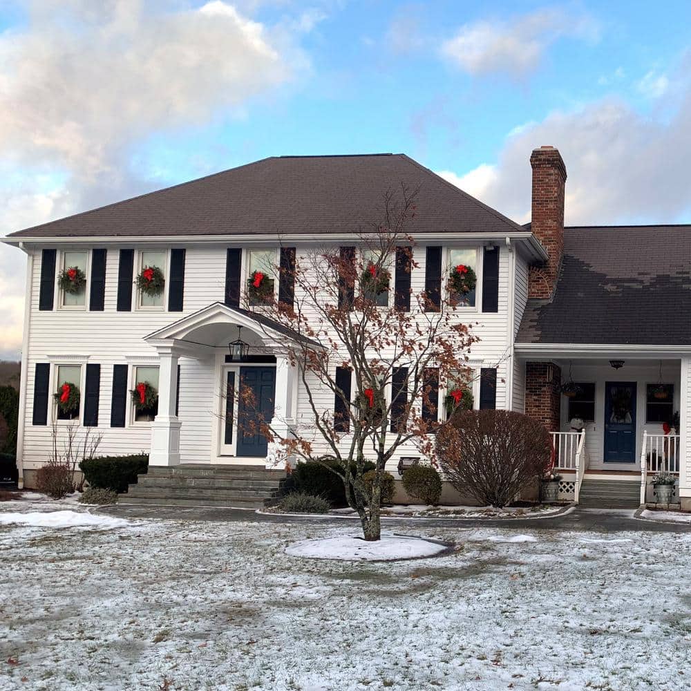 Builders Edge 14.5 in. x 39 in. Louvered Vinyl Exterior Shutters Pair in White