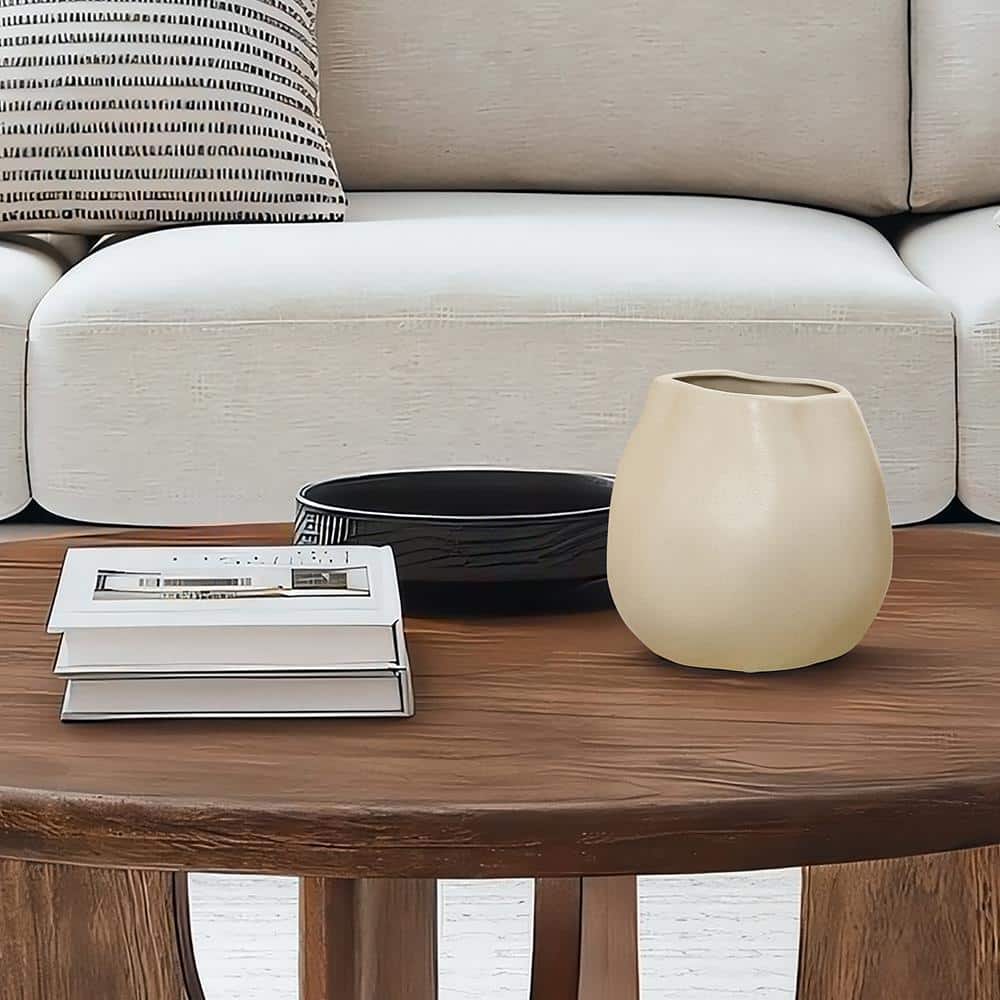 Ivory Ceramic Modern Round Bouquet Vase