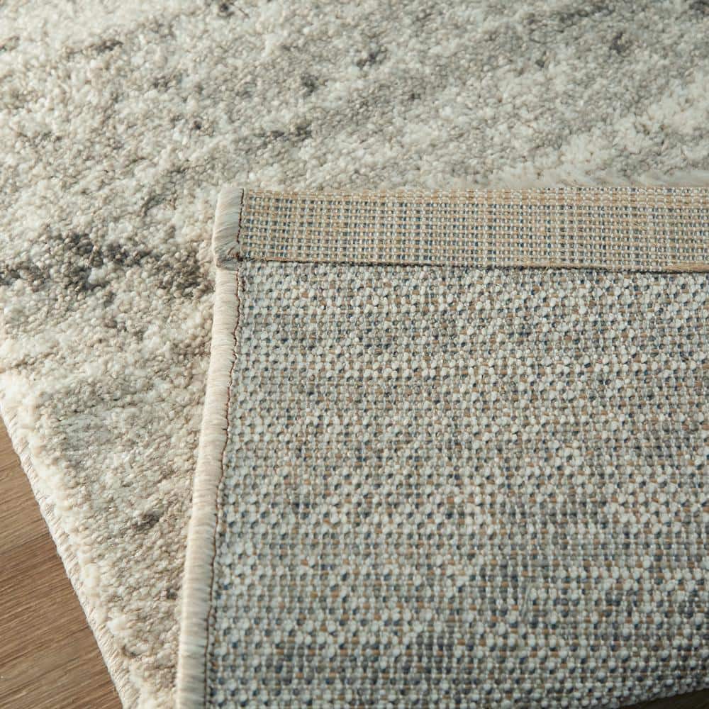 Sienna Gray Geometric Pattern Synthetic 6' x 9' Area Rug