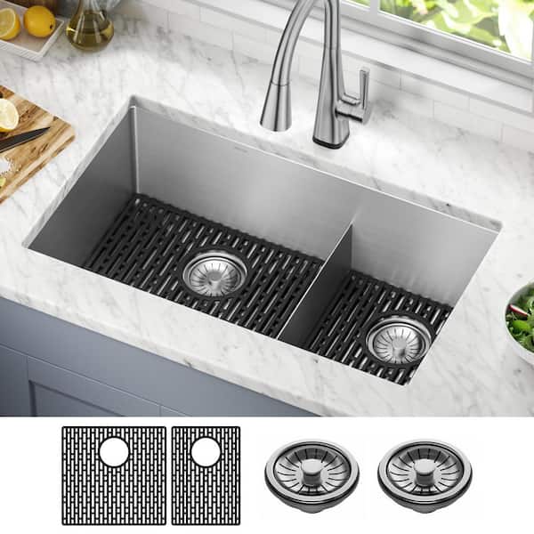 Lenta 16- Gauge Stainless Steel 32 in. Double Bowl Undermount Kitchen Sink with Accessories