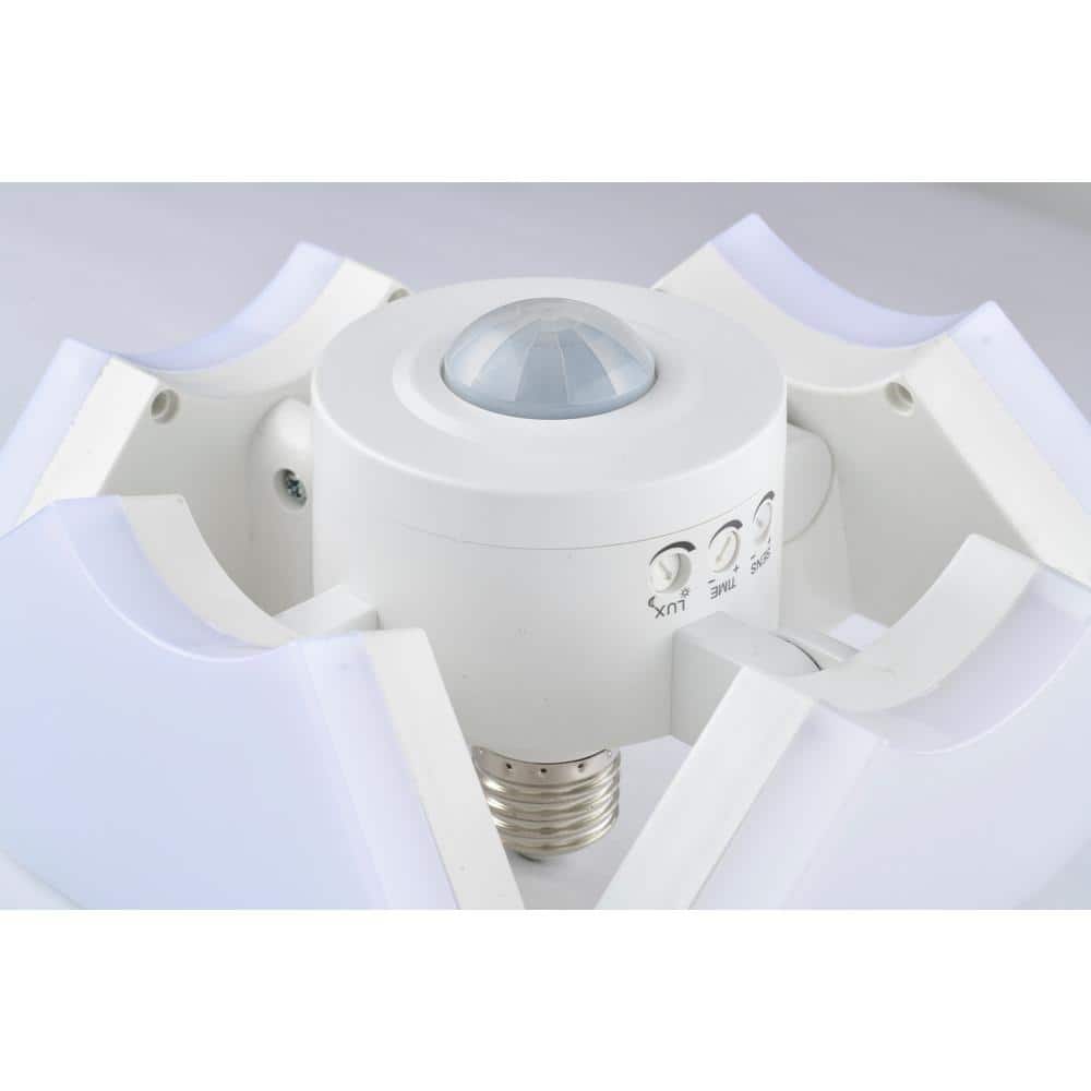 20W White Plastic LED Motion Sensor Security Flood Light