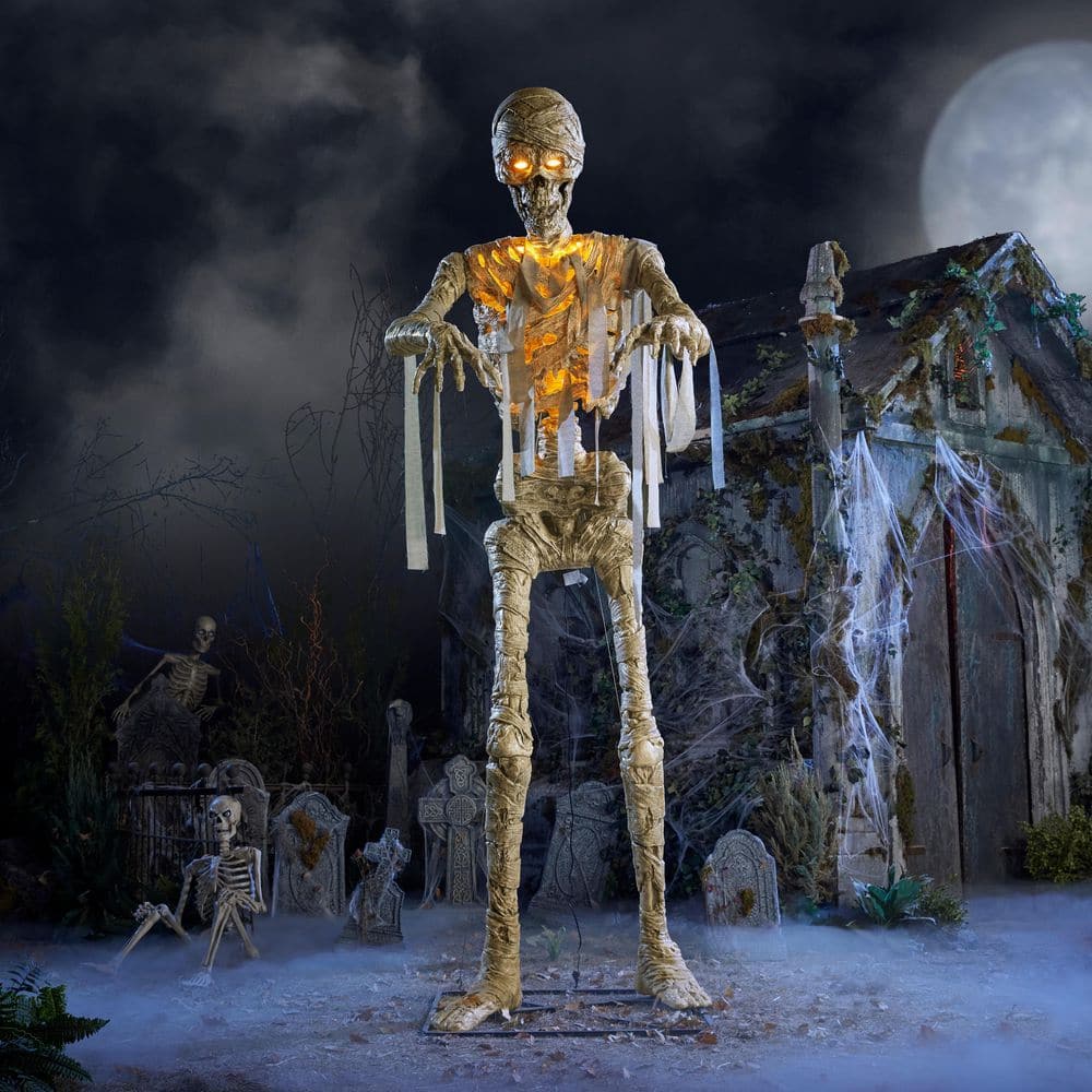 ハロウィン ホーンテッドハウス　オブジェ （高さ６８センチ大型オブジェ） Home Accents Holiday 11 FT Grave & Bones Giant-Sized LED Mummy