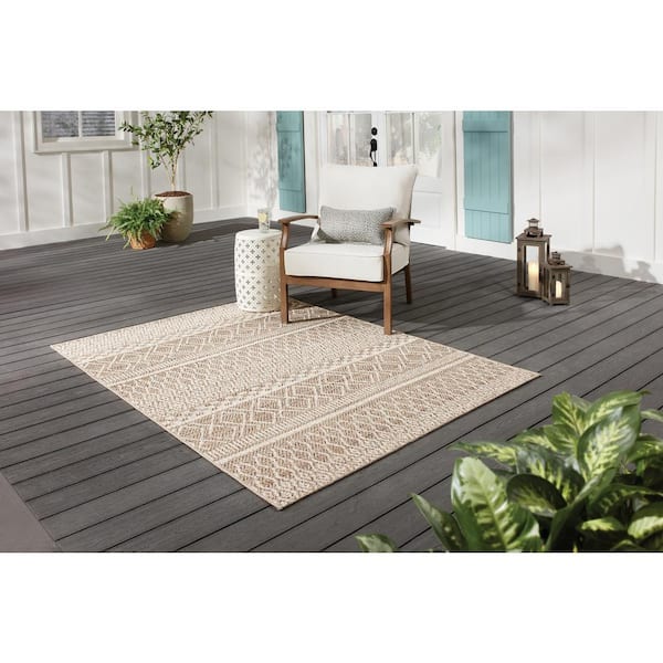 Global Grey 8 ft. x 10 ft. Indoor/Outdoor Patio Area Rug