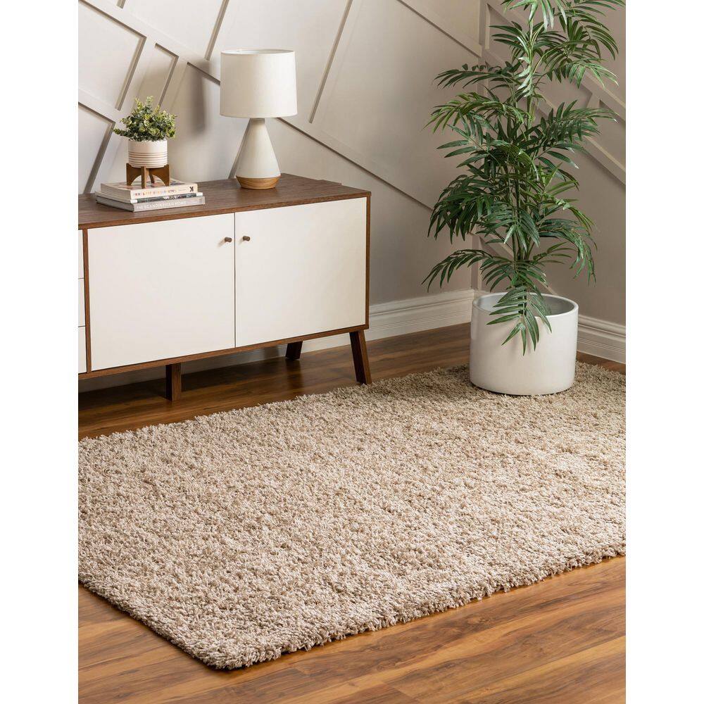 Luxurious Blue Shag 4' x 6' Rectangular Easy-Care Area Rug