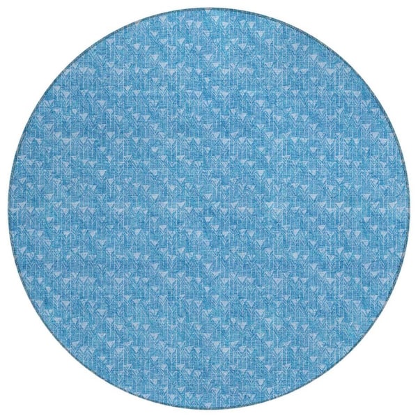 HomeRoots Blue 8 ft. Round Geometric Indoor / Outdoor Area Rug