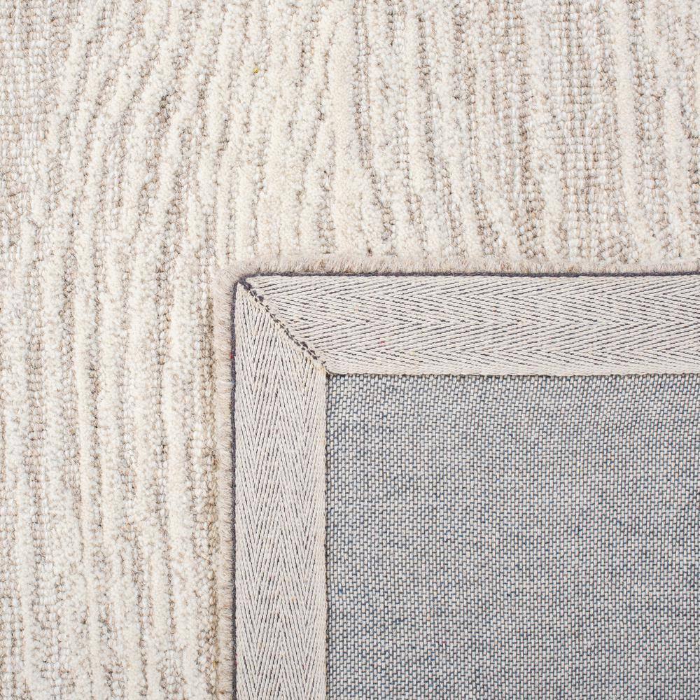 Ivory Hand-Tufted Wool Round Area Rug, 5' x 8'