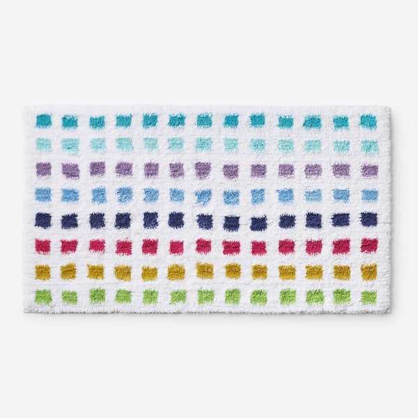Spectrum White 34 in. x 21 in. Polka Dot Bath Rug