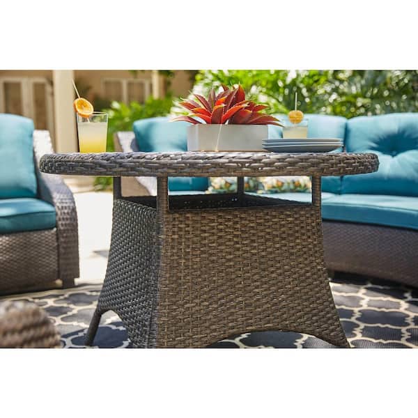 Hampton Bay Torquay Brown Round Steel Outdoor Dining Table With Wicker Top Fws60561a The Home Depot