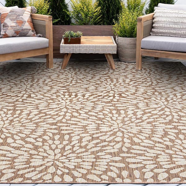 Eco Floral Brown 4 ft. x 6 ft. Indoor/Outdoor Area Rug