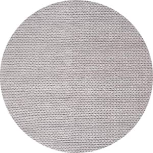Caryatid Chunky Woolen Cable Light Gray 6 ft. Round Rug