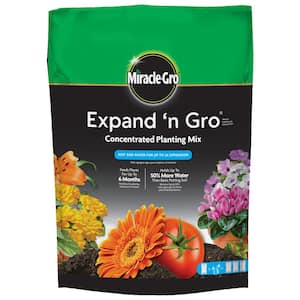 Miracle-Gro Moisture Control 50 qt. Potting Soil Mix 70190430 - The Home  Depot