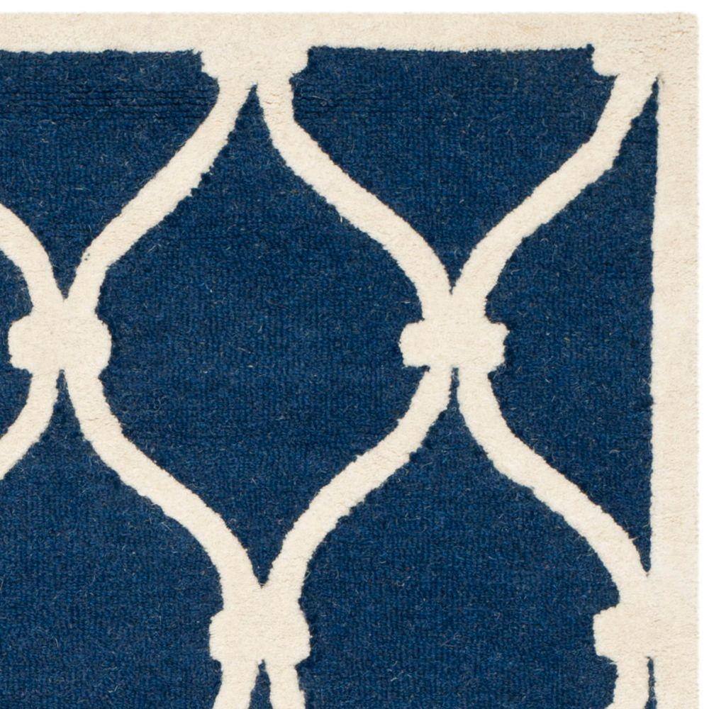 Hand-Tufted Geometric Navy/Ivory Wool Round Rug