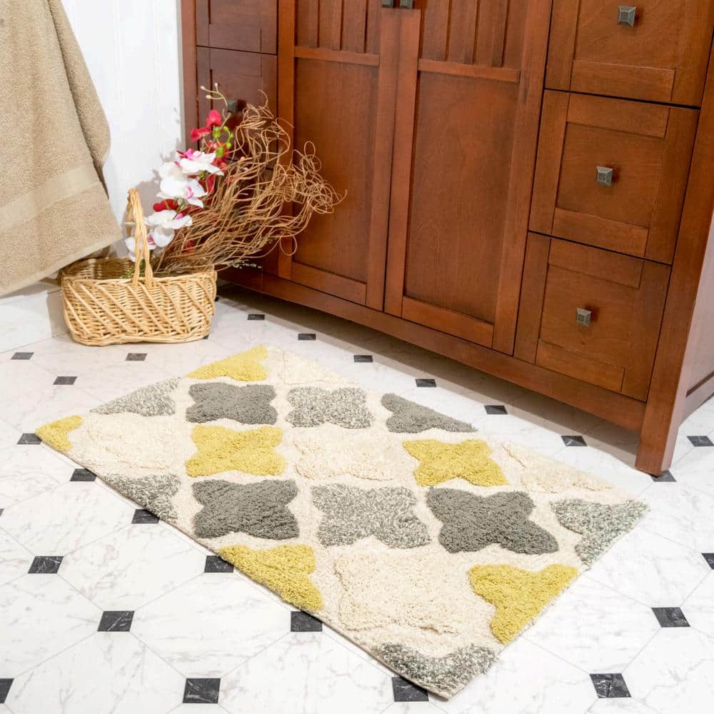 Yellow and Gray Cotton Moroccan Tile Bath Rug Set